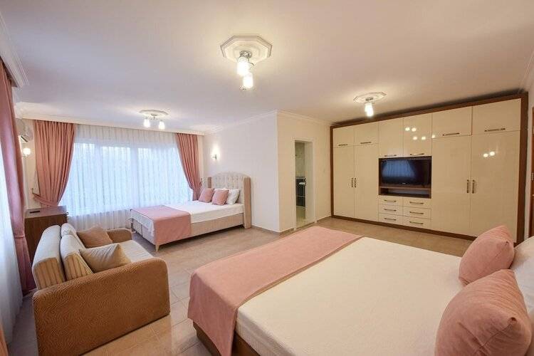 Infinity Ruby Hotel