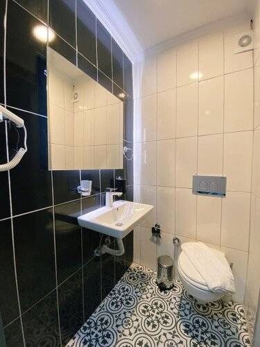 Nefis Hotel City