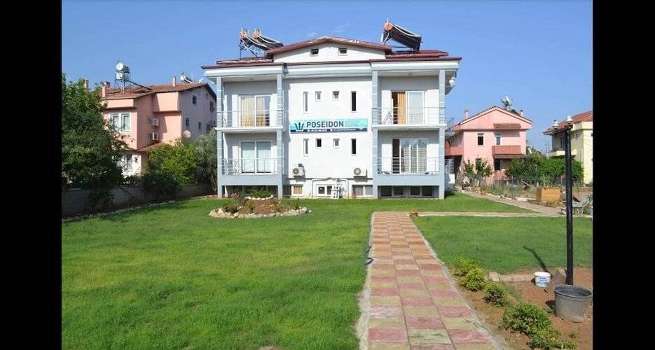Poseidon Apart Hotel