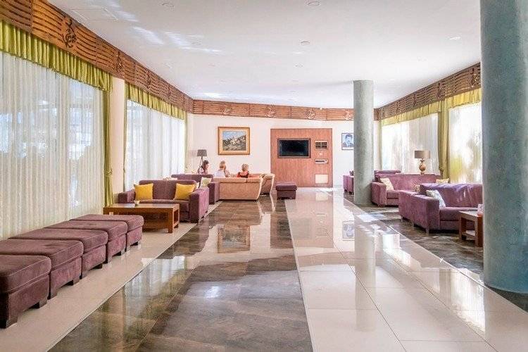 Lancora Beach Hotel