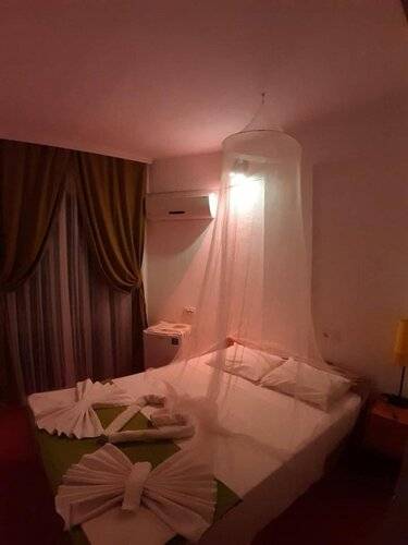 Caretta Caretta Hotel