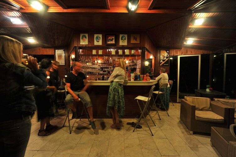 Grenadine Lodge