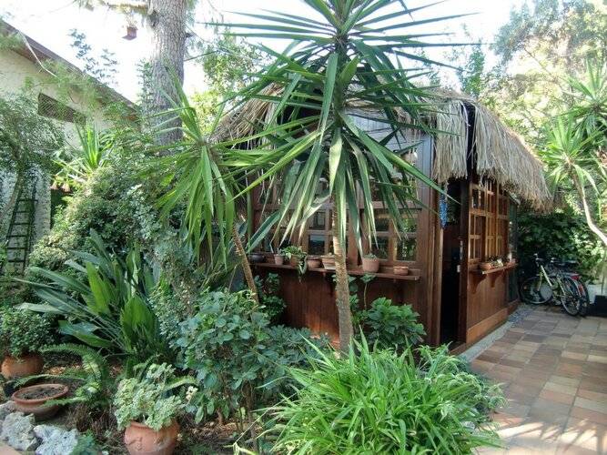 Happy Caretta Hotel