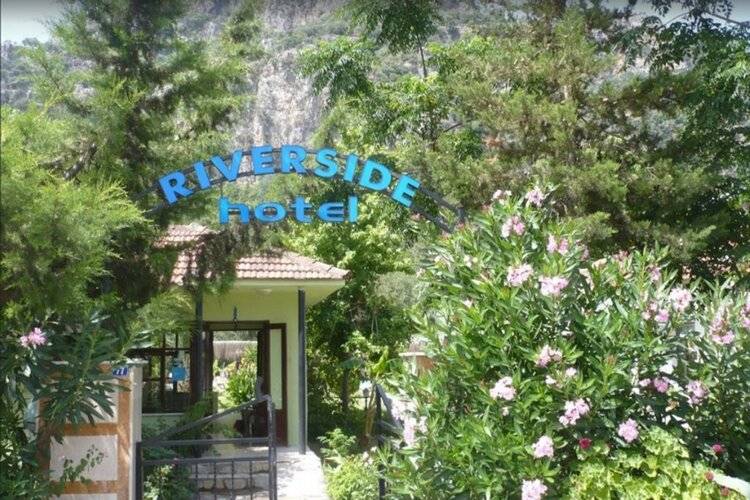 Hotel Riverside