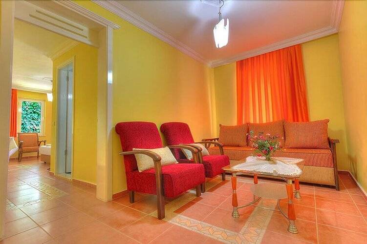Mandalinn Hotel
