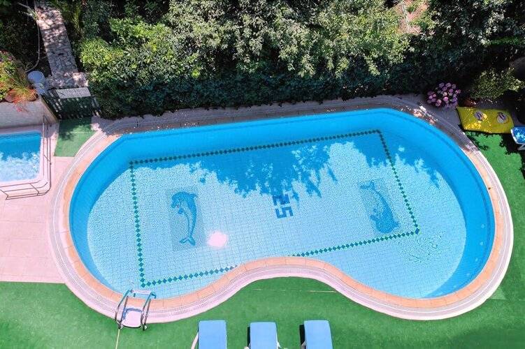 Mandalinn Hotel