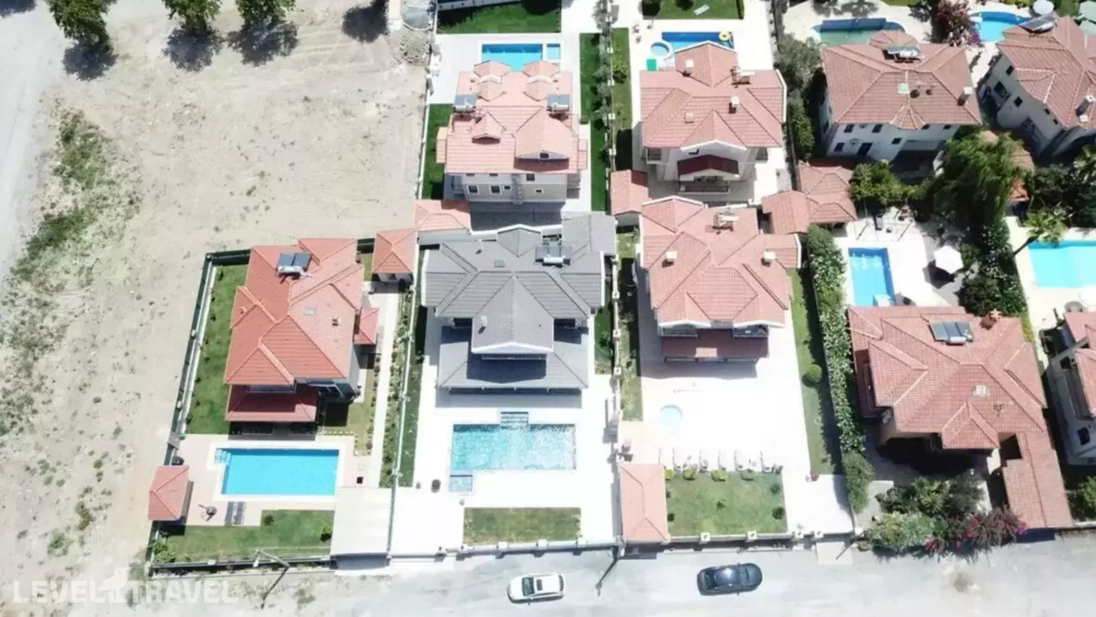 Stunning 4-Bed Villa Grey 4 Bedrooms Private Pool