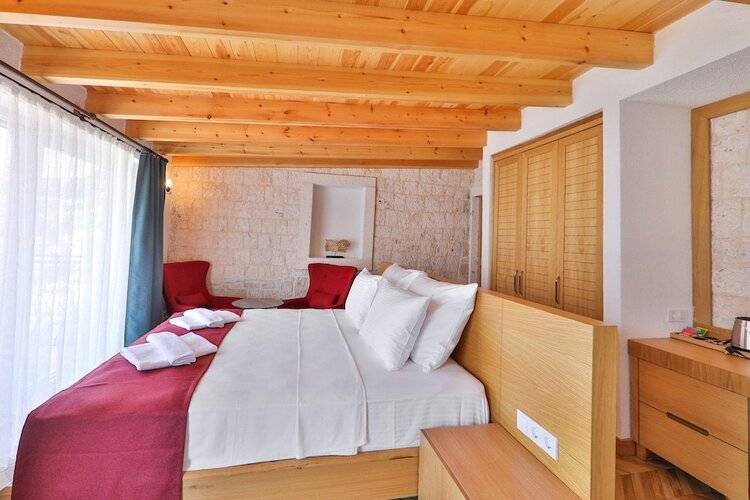 Atalante Hotel