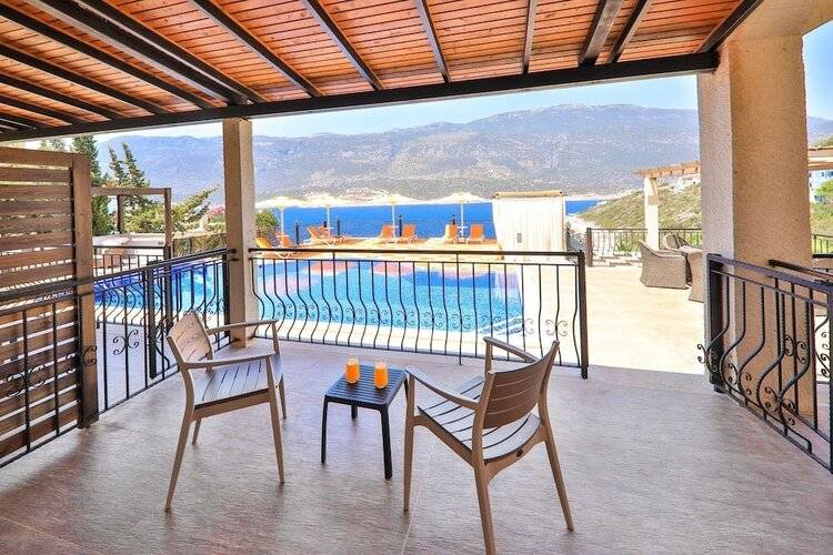Atalante Hotel