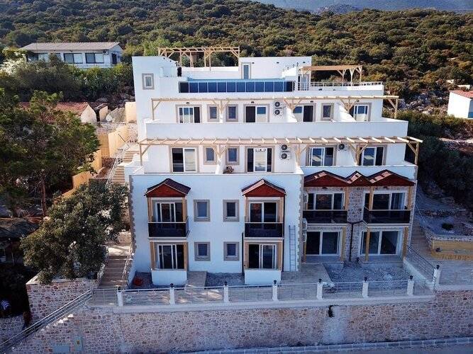 Blue Island Luxury Hotel (Adults Only 17+)