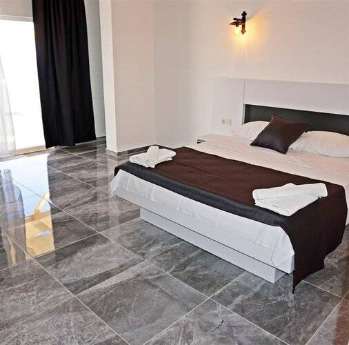 Blue Island Luxury Hotel (Adults Only 17+)
