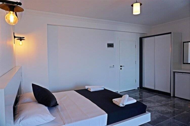 Blue Island Luxury Hotel (Adults Only 17+)