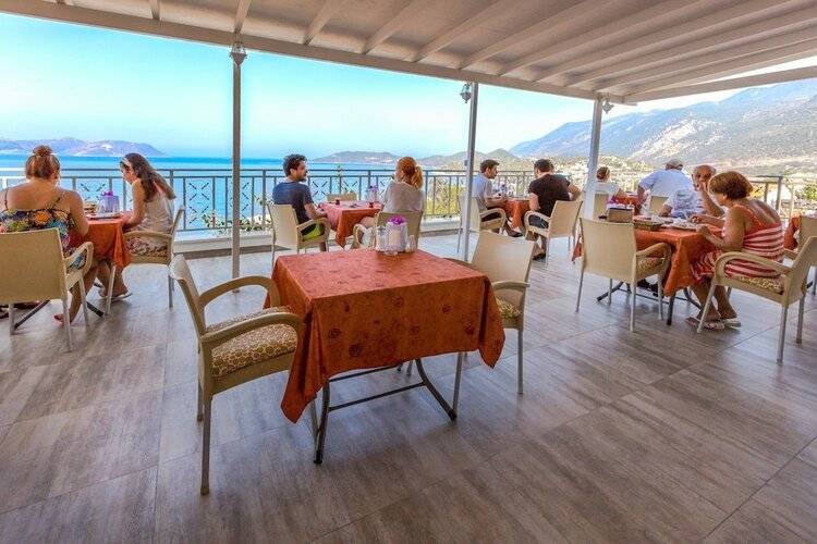 Defne Hotel