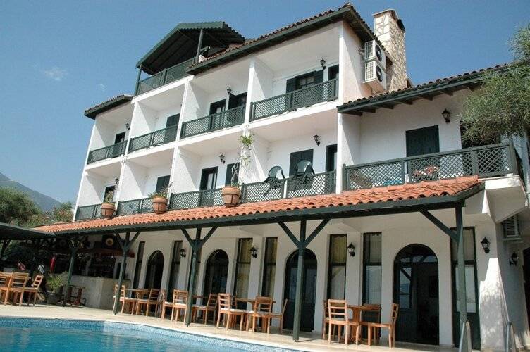 Arpia Hotel