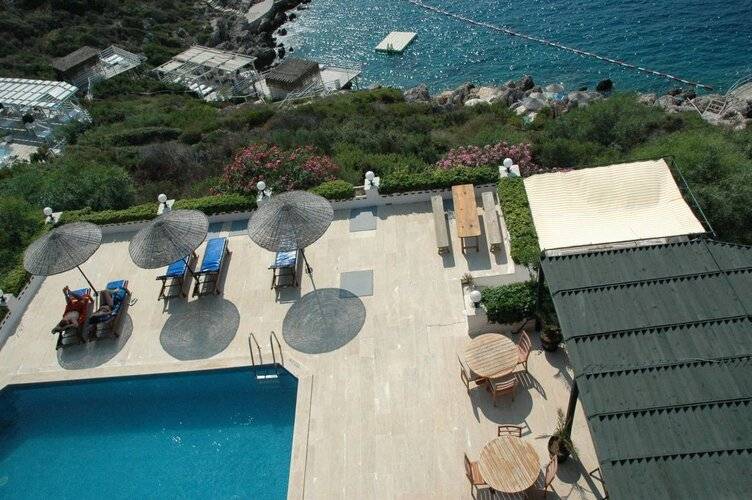 Arpia Hotel
