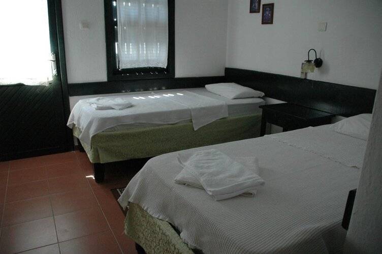 Arpia Hotel