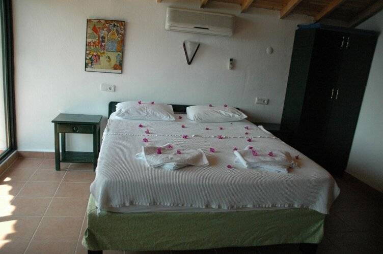Arpia Hotel