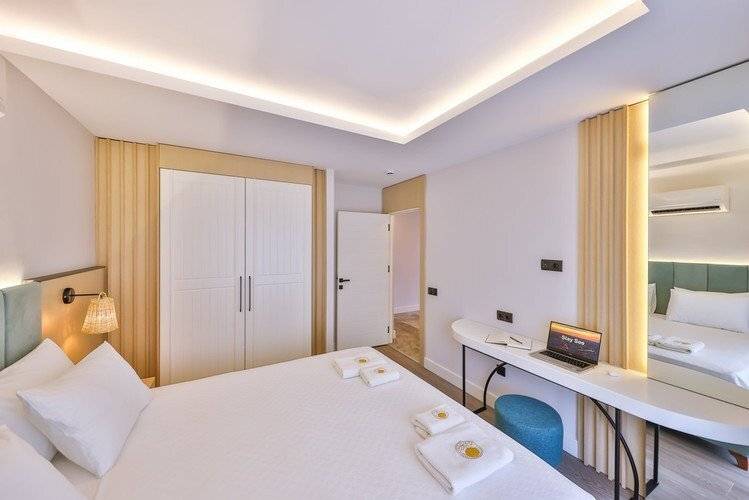 Sole Suites
