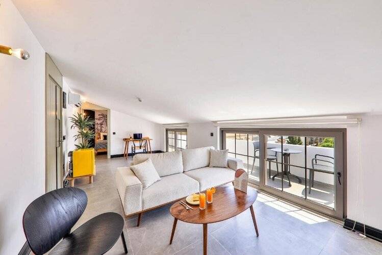 Luff Suites