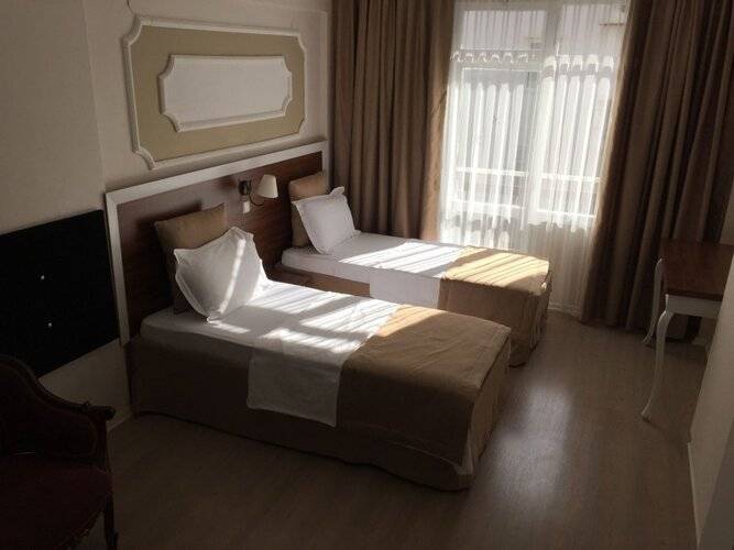 Akman Hotel