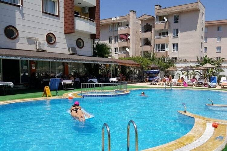 Golden Moon Apart Hotel