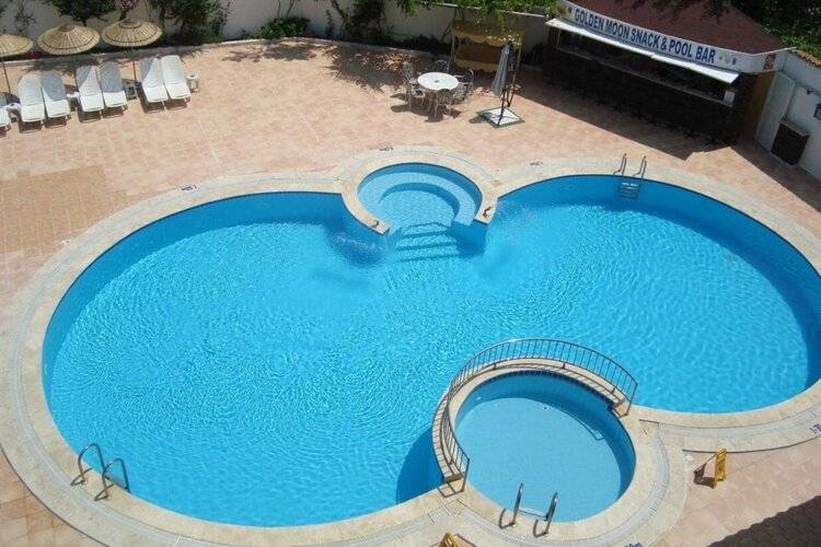 Golden Moon Apart Hotel