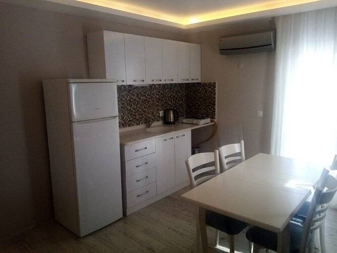 Silver Tower Residence
