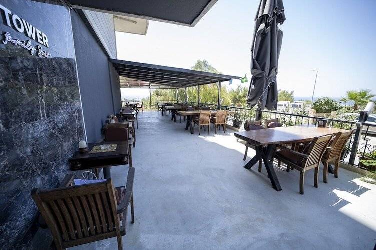 Silver Tower Residence