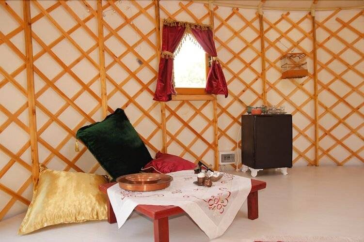 Yol Glamping Hotel Retreat Center