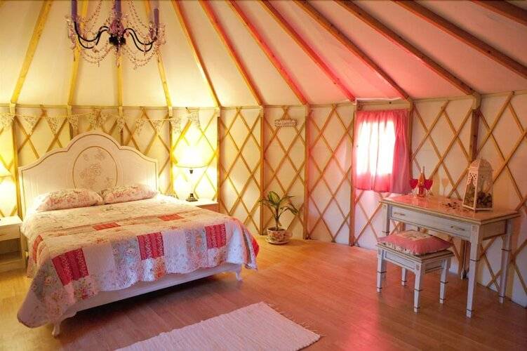 Yol Glamping Hotel Retreat Center