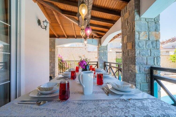 Infinity Flora Villa