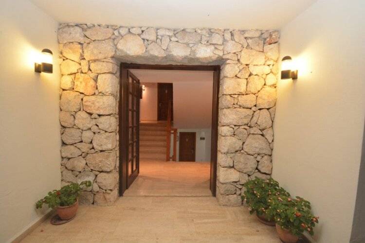 Saray Hotel