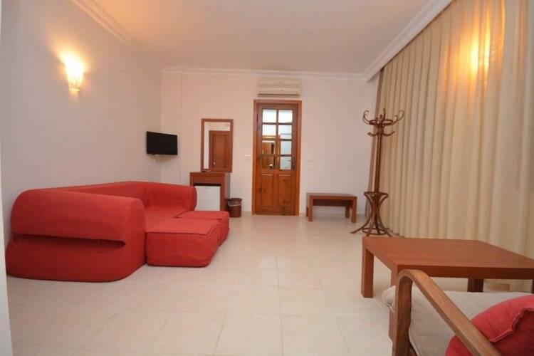Saray Hotel