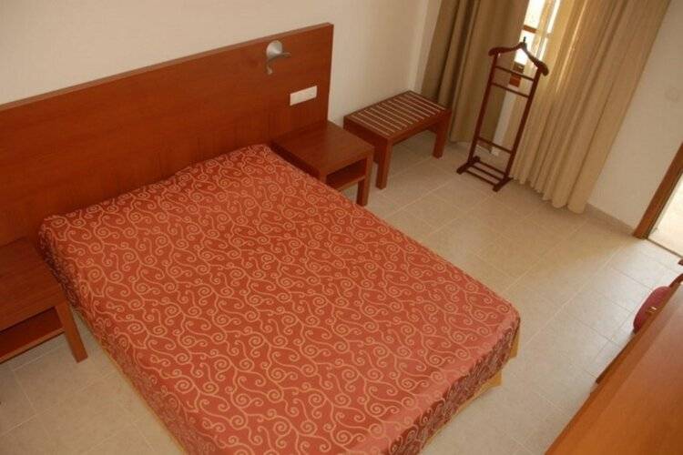 Saray Hotel