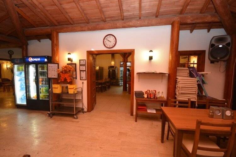 Saray Hotel