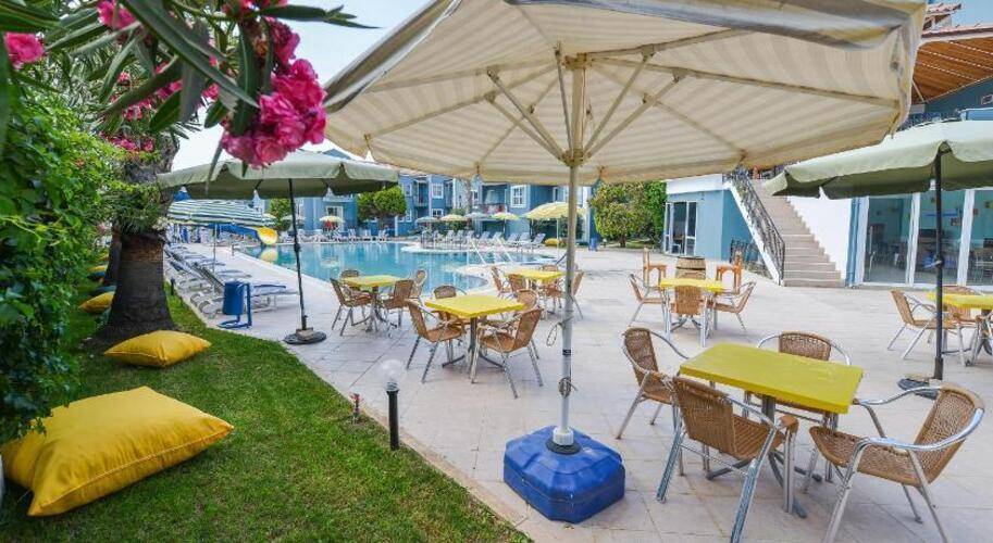 Blue Pearl Hotel& Villas