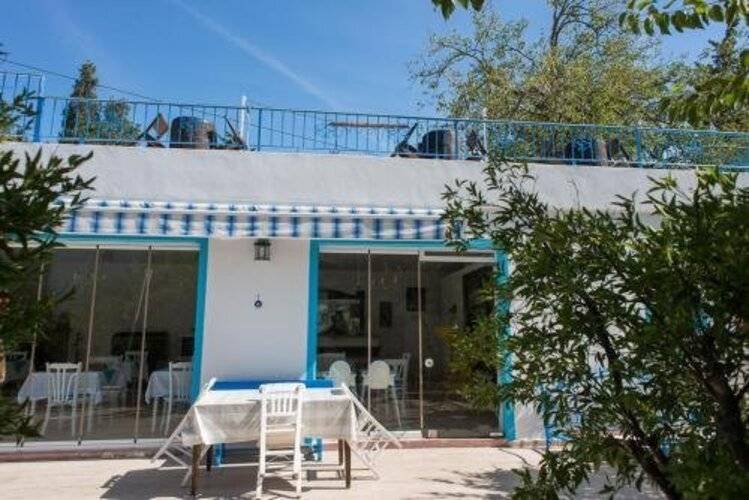 Esmana Otel