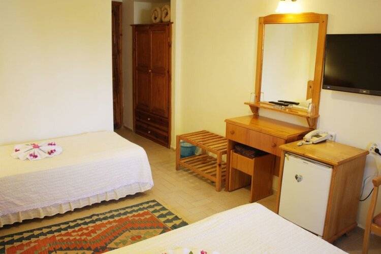Toloman Hotel & Apartments