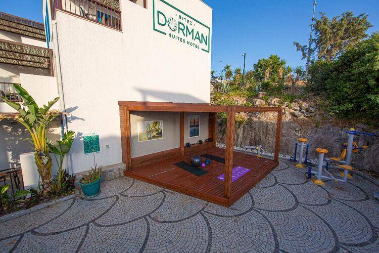 Dorman Suites