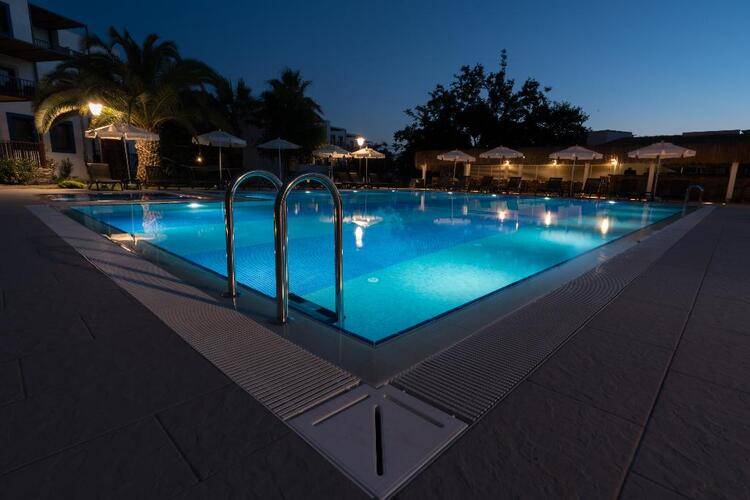 Dorman Suites
