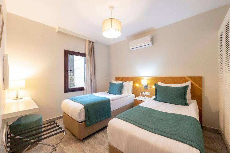 Dorman Suites