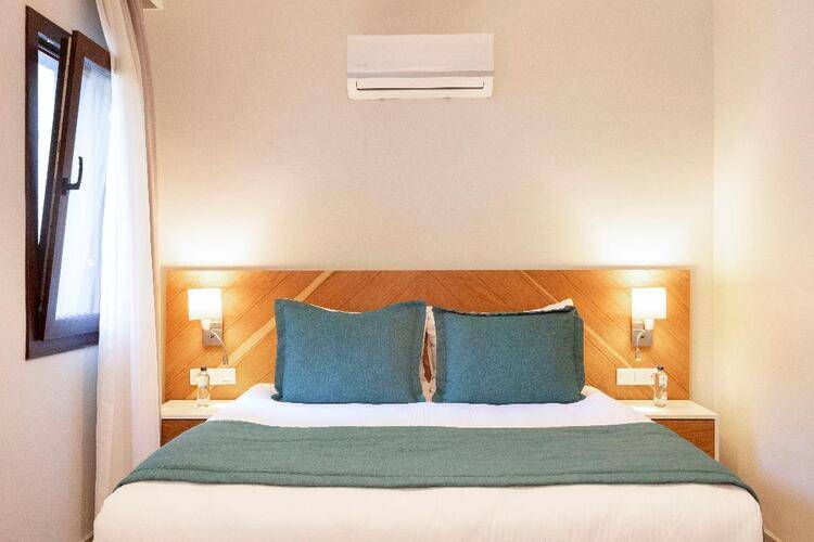 Dorman Suites