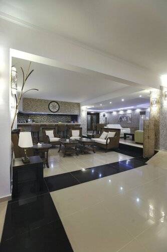 Sah Hotel