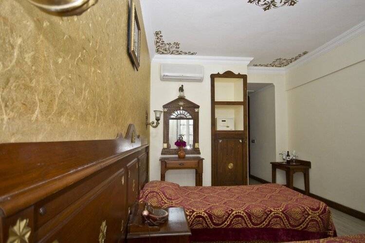 Sah Hotel