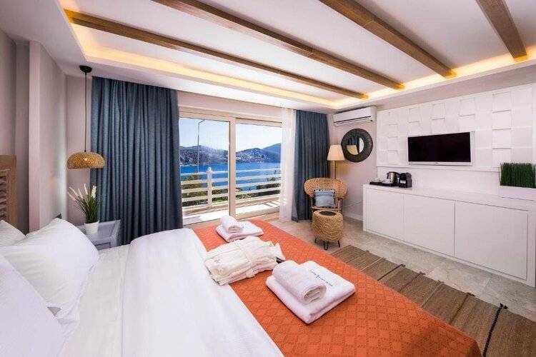 Kalkan Saray Suites (Adults Only 15+)