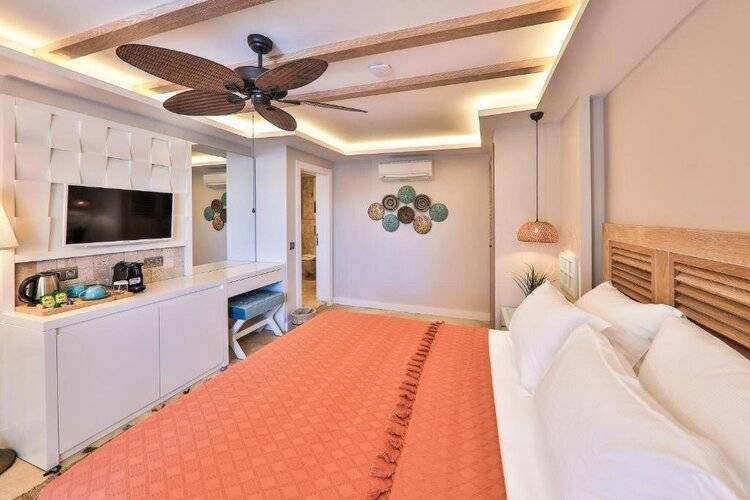 Kalkan Saray Suites (Adults Only 15+)