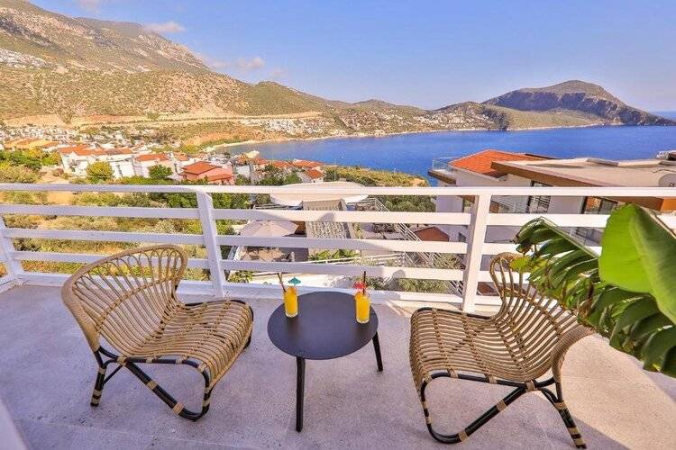 Kalkan Saray Suites (Adults Only 15+)