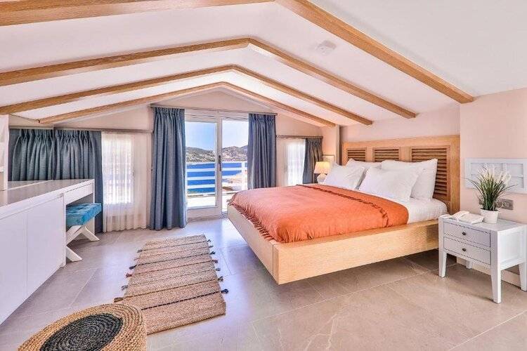 Kalkan Saray Suites (Adults Only 15+)