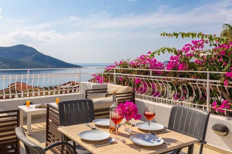 Korsan Apartments