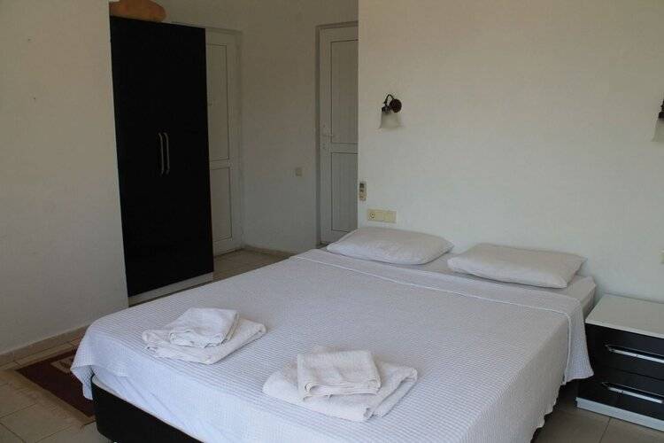 Lizo Hotel